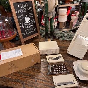 The Pampered Chef Ultimate Slicer Mandoline 1109 Like New PC